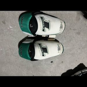 Tron hockey elbow pads